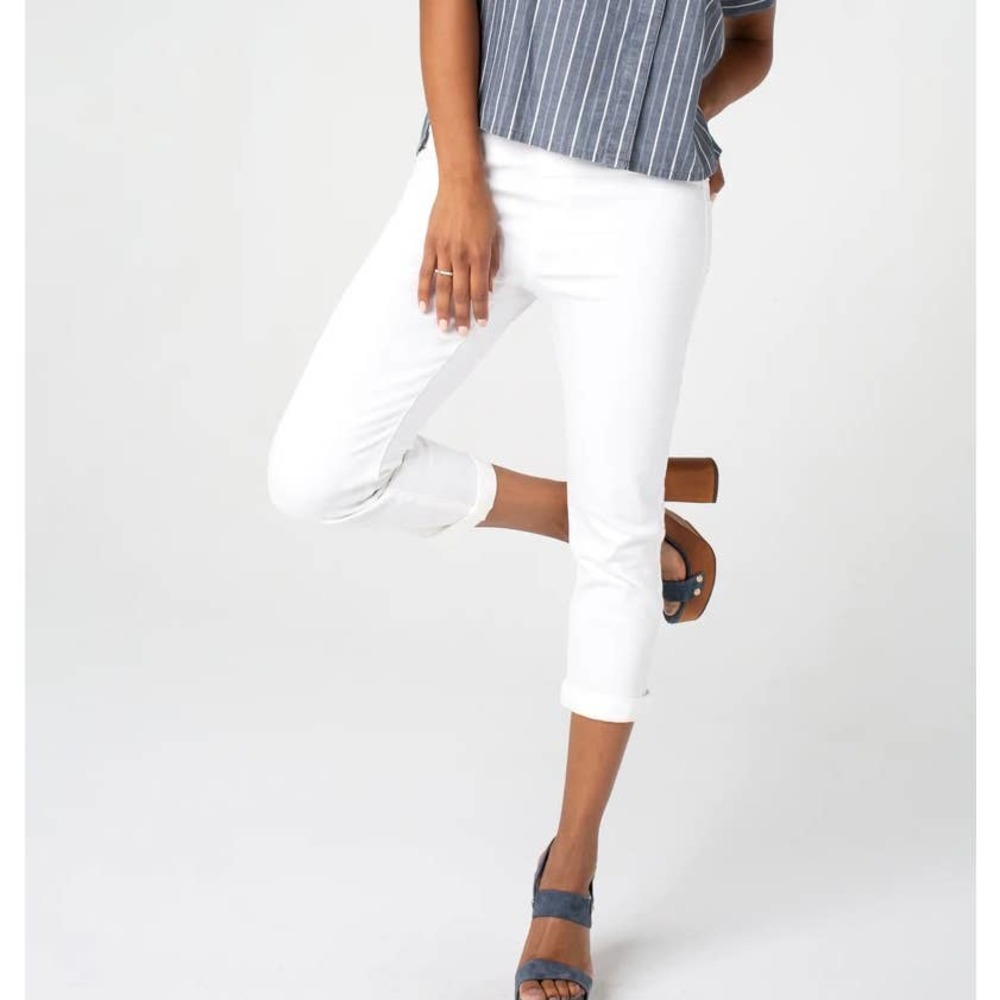 NY&C Curve Creator Cropped Jean